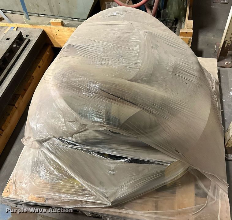 image for item EJ5100 Motoman ES165NT robotic welder