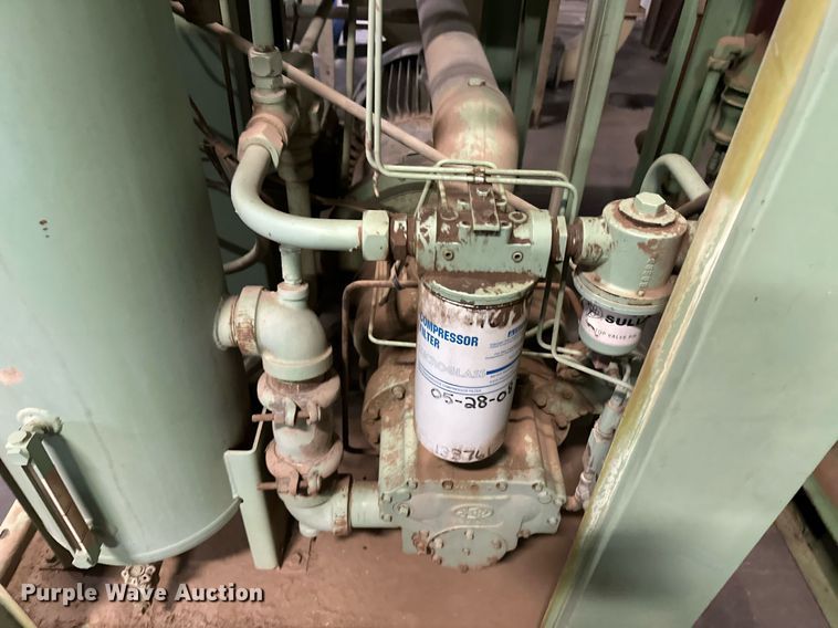 image for item EJ5101 (2) Sullair air compressors