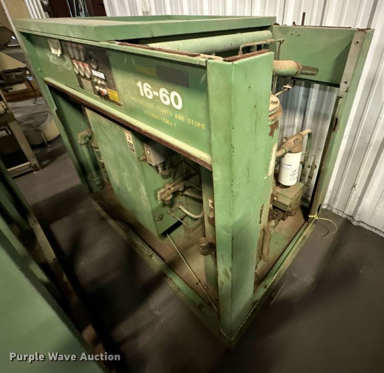 image for item EJ5101 (2) Sullair air compressors