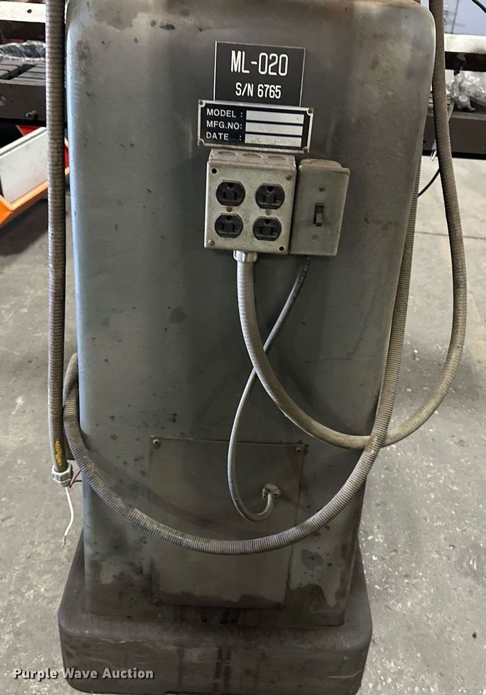 image for item EJ5106 (2) milling machines