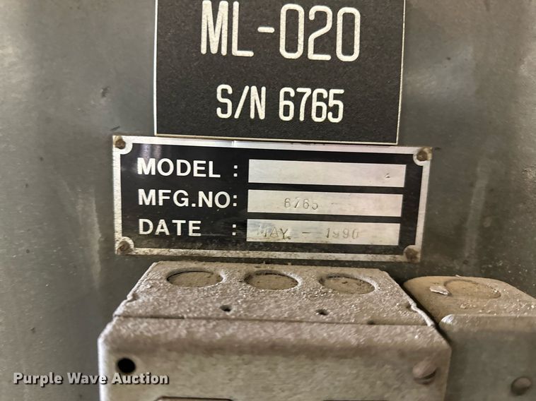 image for item EJ5106 (2) milling machines