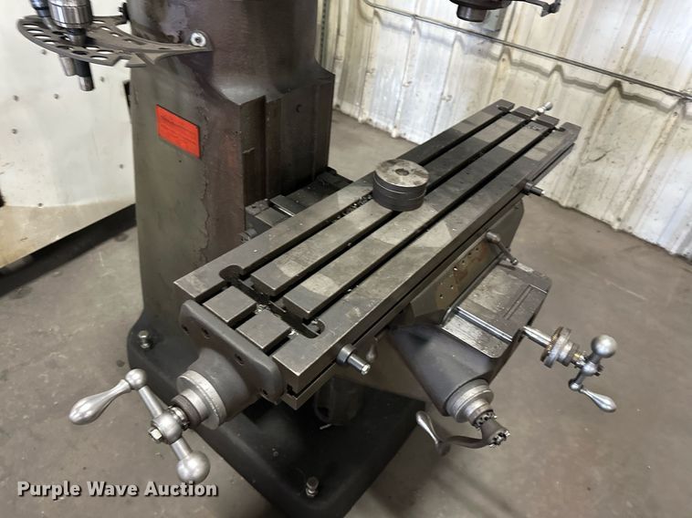 image for item EJ5106 (2) milling machines