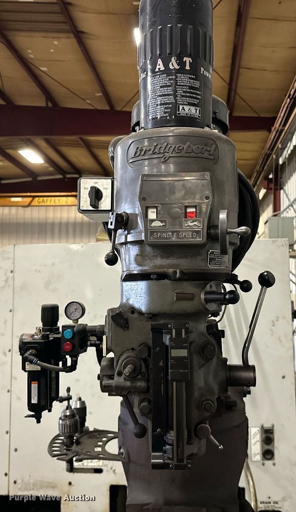 image for item EJ5106 (2) milling machines