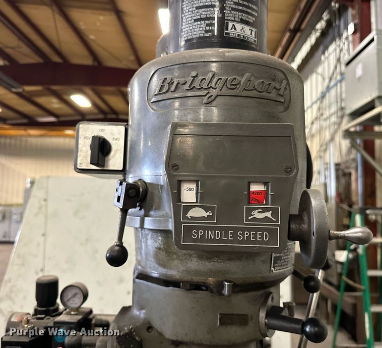 image for item EJ5106 (2) milling machines