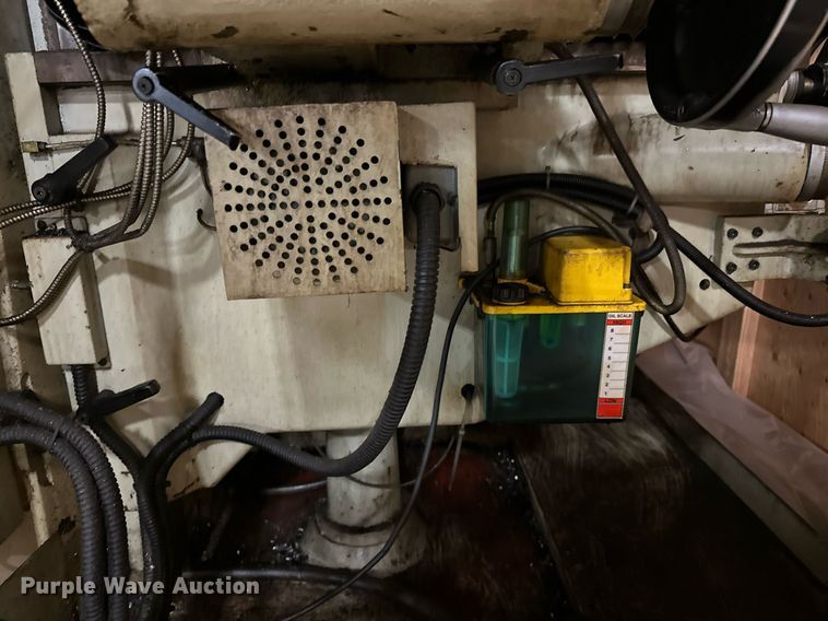 image for item EJ5111 Modern B-6GHAV milling machine