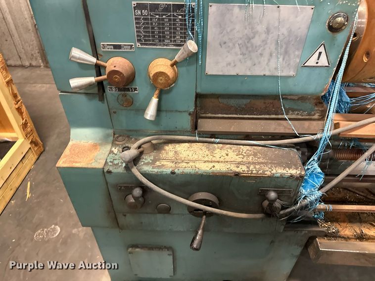 image for item EJ5113 TOS SN 50 C lathe