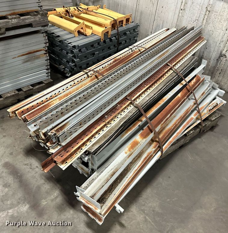 image for item EJ5114 Pallet racking