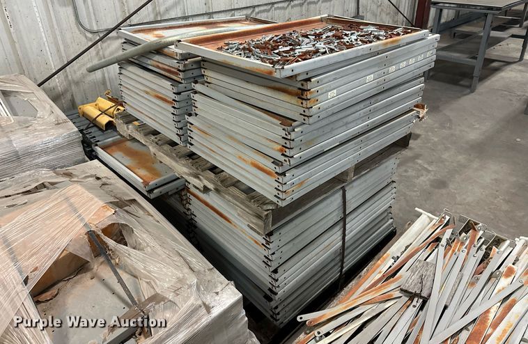 image for item EJ5114 Pallet racking