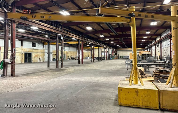 image for item EJ5116 (3) jib cranes