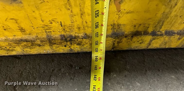 image for item EJ5116 (3) jib cranes