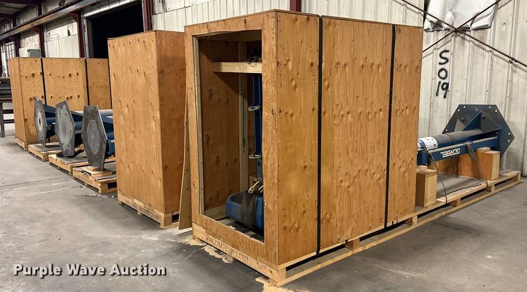 image for item EJ5121 (2) Gorbel jib cranes