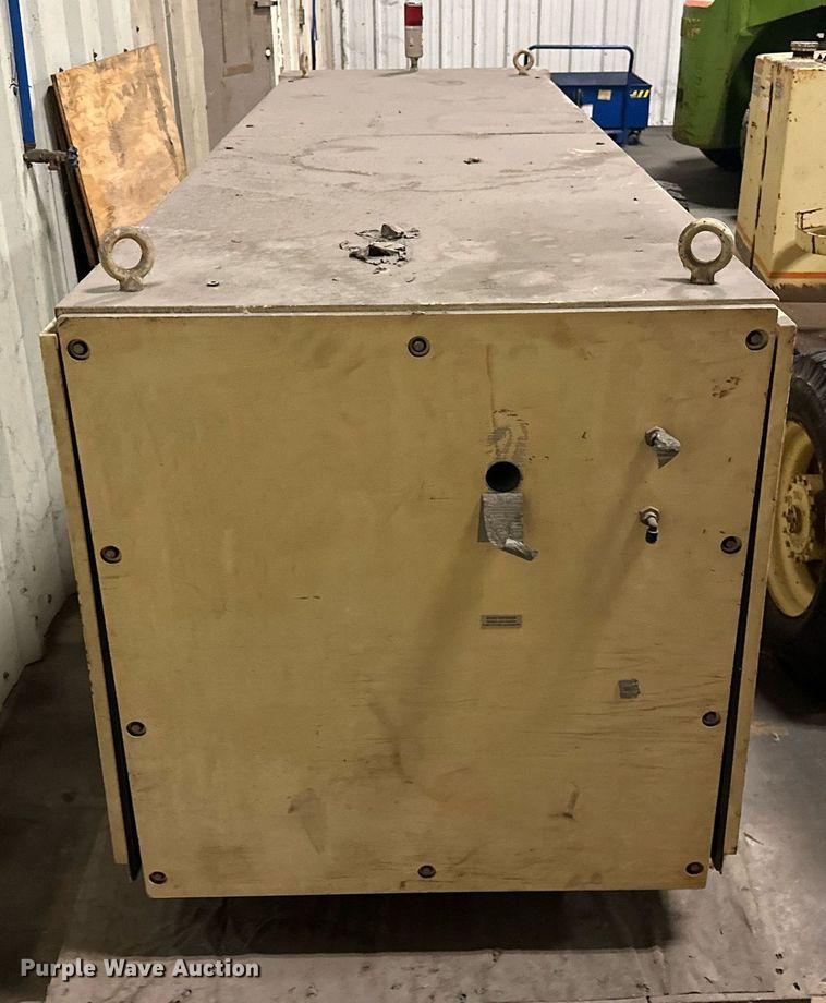 image for item EJ5127 2002 PRC PLS 1800 laser