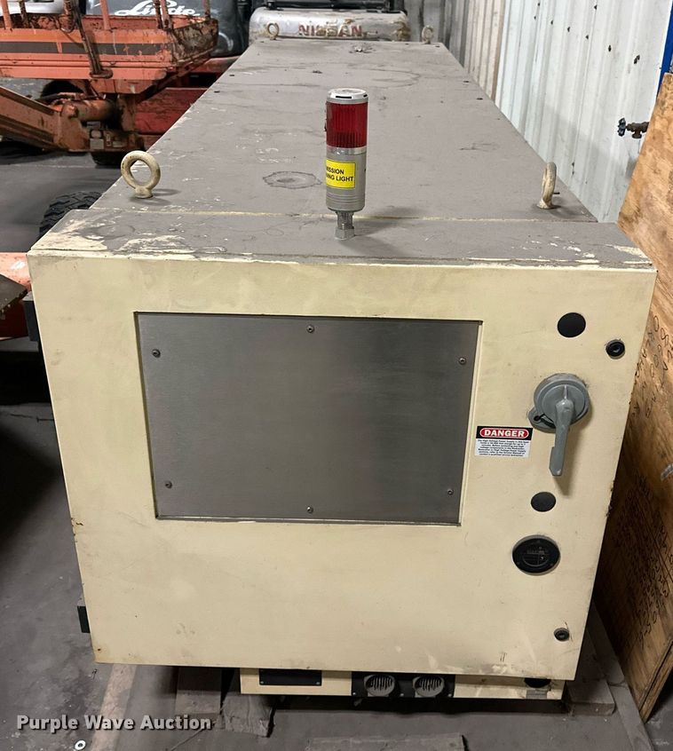 image for item EJ5127 2002 PRC PLS 1800 laser