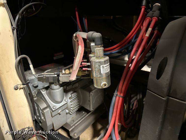 image for item EJ5127 2002 PRC PLS 1800 laser