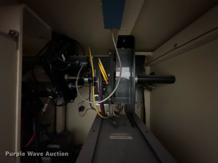 image for item EJ5127 2002 PRC PLS 1800 laser