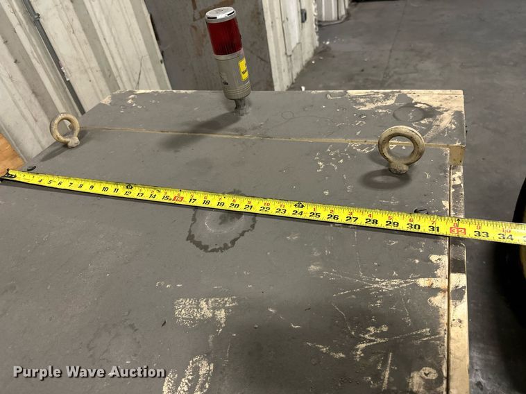 image for item EJ5127 2002 PRC PLS 1800 laser