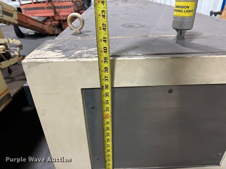 image for item EJ5127 2002 PRC PLS 1800 laser