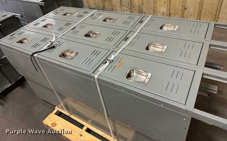 image for item EJ5130 (18) lockers