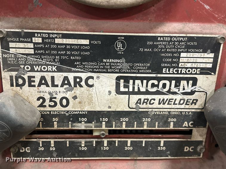 image for item EJ5133 Lincoln Electric Idealarc 250 welder