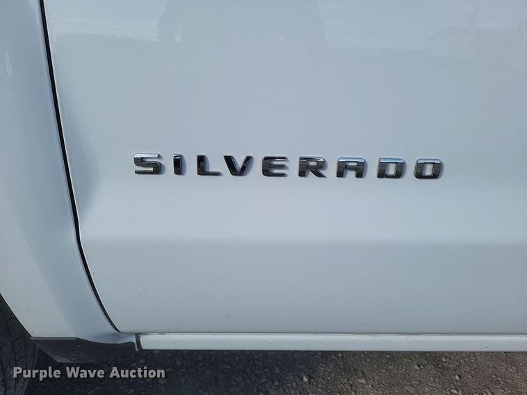 image for item EJ8043 2019 Chevrolet  Silverado 1500 Double Cab pickup truck