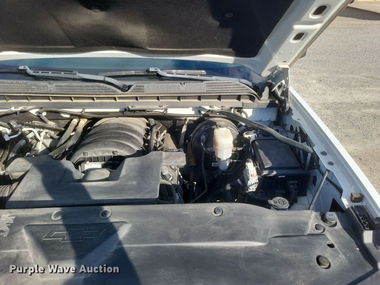 image for item EJ8043 2019 Chevrolet  Silverado 1500 Double Cab pickup truck