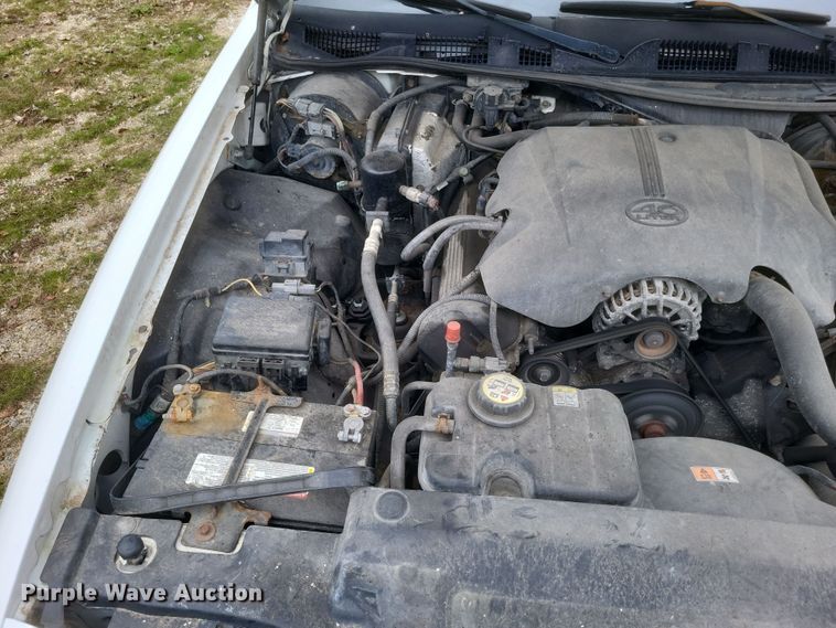 image for item EJ8105 2002 Ford Crown Victoria Police Interceptor 