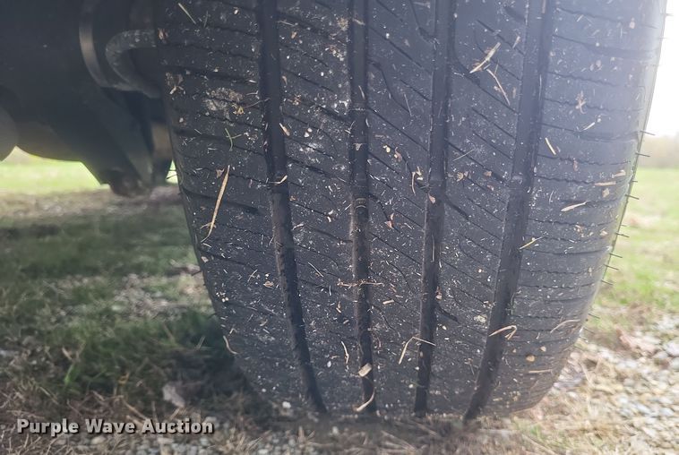 image for item EJ8105 2002 Ford Crown Victoria Police Interceptor 