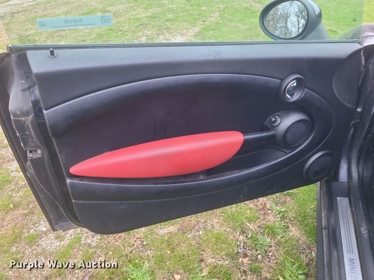 image for item EJ8106 2007 Mini  Cooper 