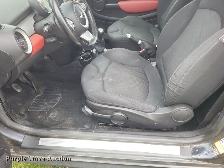 image for item EJ8106 2007 Mini  Cooper 