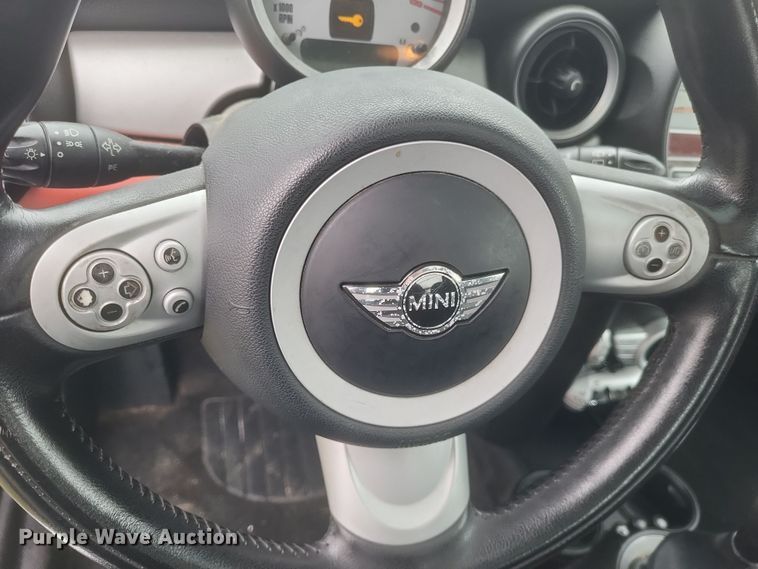 image for item EJ8106 2007 Mini  Cooper 