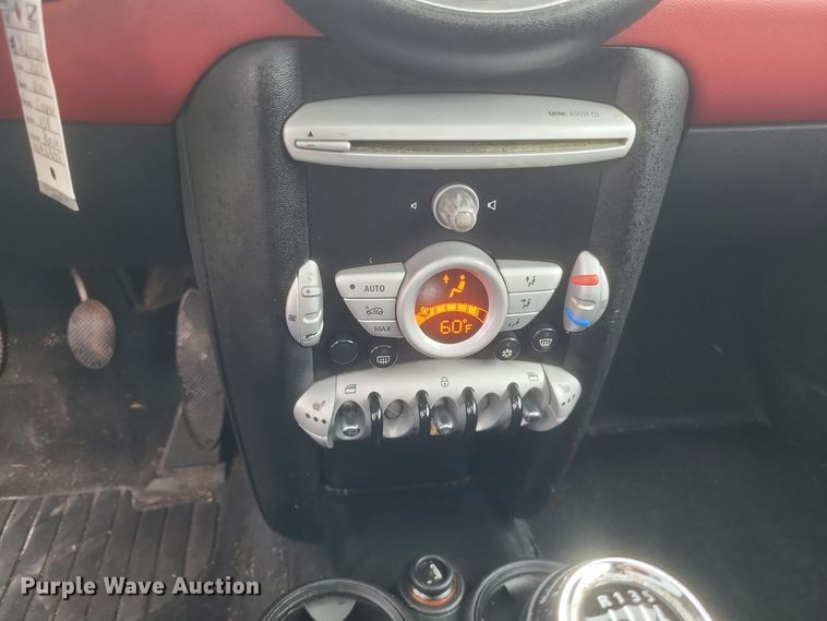 image for item EJ8106 2007 Mini  Cooper 