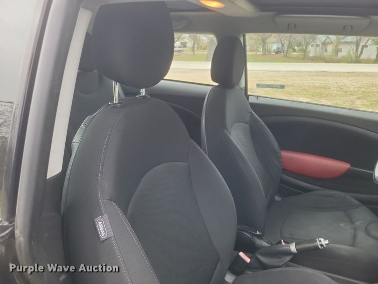 image for item EJ8106 2007 Mini  Cooper 