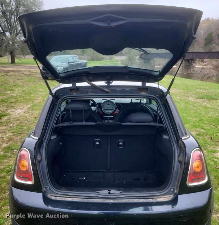 image for item EJ8106 2007 Mini  Cooper 