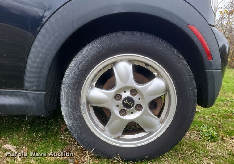 image for item EJ8106 2007 Mini  Cooper 