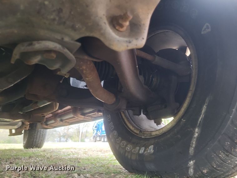 image for item EJ8107 2002 Dodge Durango SLT SUV