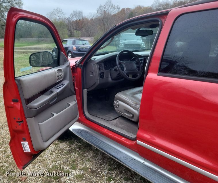 image for item EJ8107 2002 Dodge Durango SLT SUV