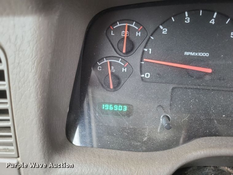 image for item EJ8107 2002 Dodge Durango SLT SUV