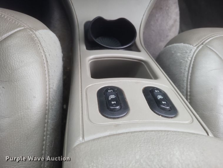 image for item EJ8107 2002 Dodge Durango SLT SUV