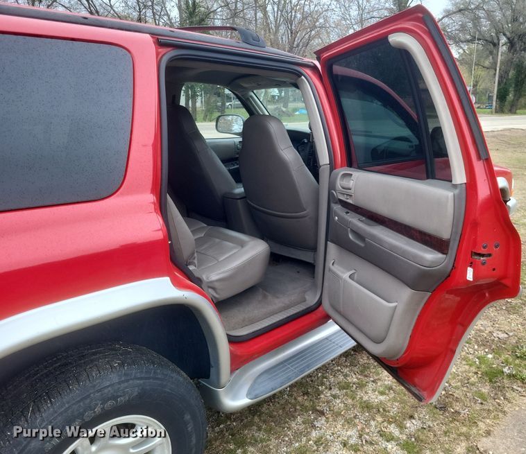 image for item EJ8107 2002 Dodge Durango SLT SUV