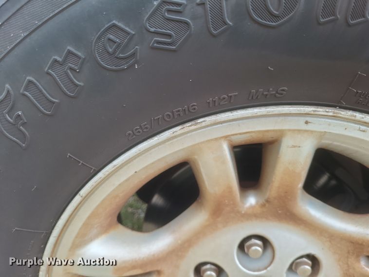 image for item EJ8107 2002 Dodge Durango SLT SUV