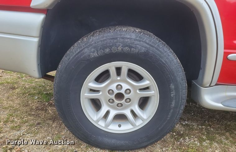 image for item EJ8107 2002 Dodge Durango SLT SUV