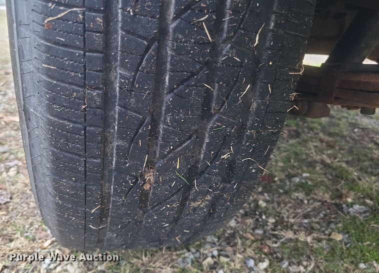 image for item EJ8107 2002 Dodge Durango SLT SUV