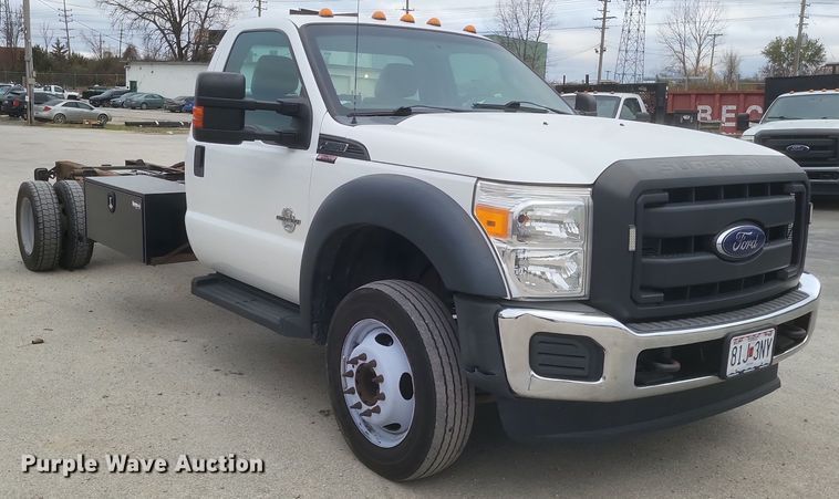 image for item EJ8108 2015 Ford F550 Super Duty XL truck cab and chassis