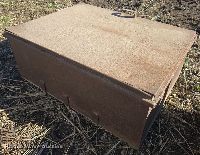 image for item EK2427 (3) storage boxes