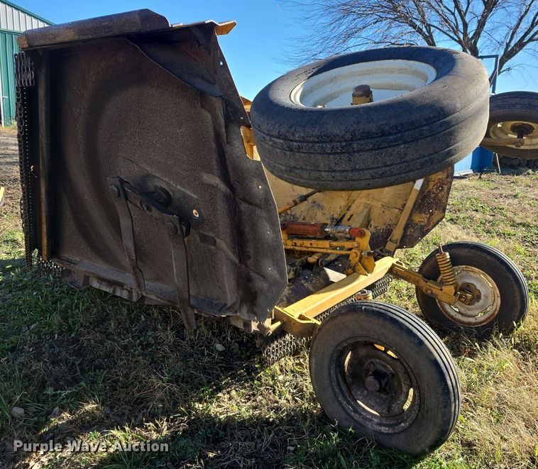 image for item EK2429 Batwing rotary mower