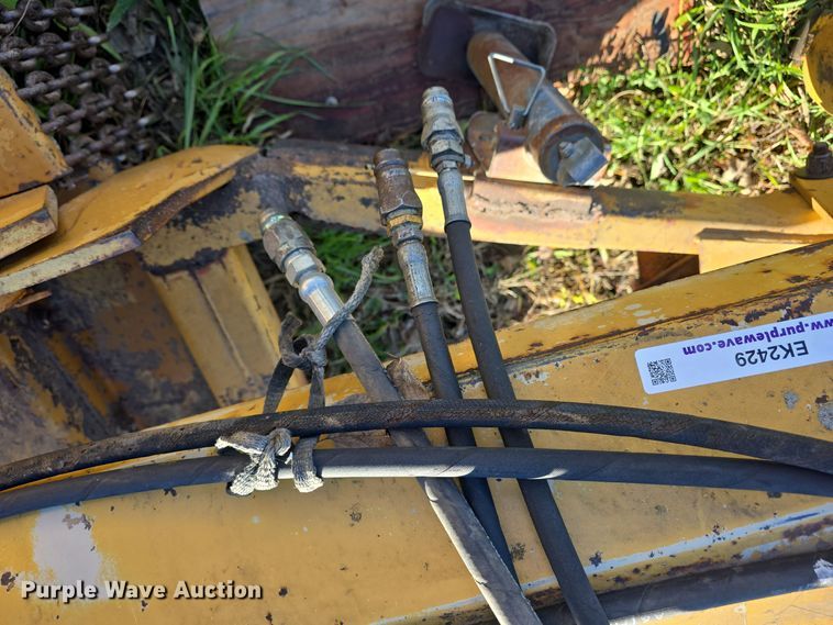 image for item EK2429 Batwing rotary mower