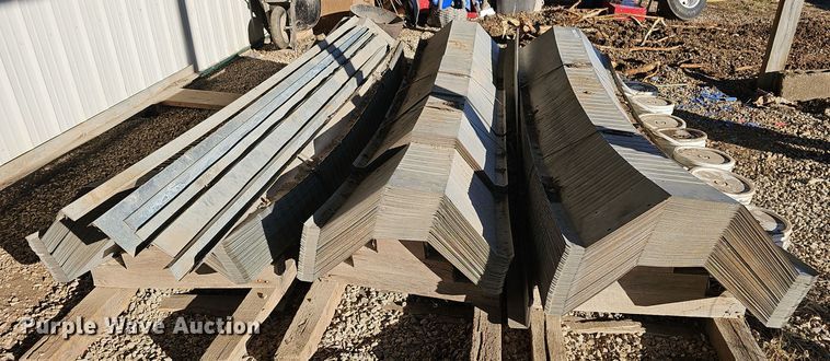 image for item EK2440 American Steel hut