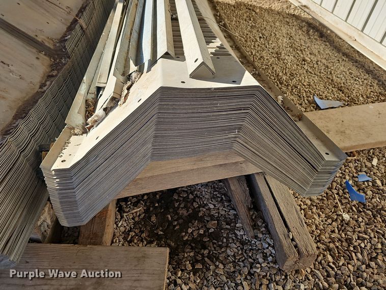 image for item EK2440 American Steel hut