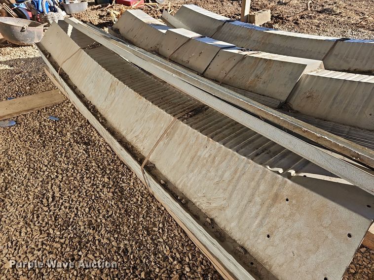 image for item EK2440 American Steel hut