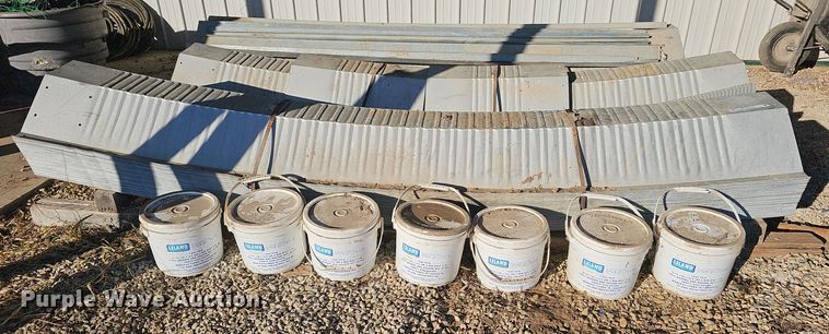 image for item EK2440 American Steel hut